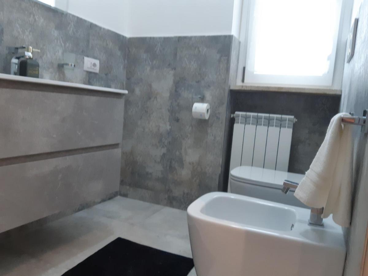 Piazza Mazzini Apartment レッチェ エクステリア 写真