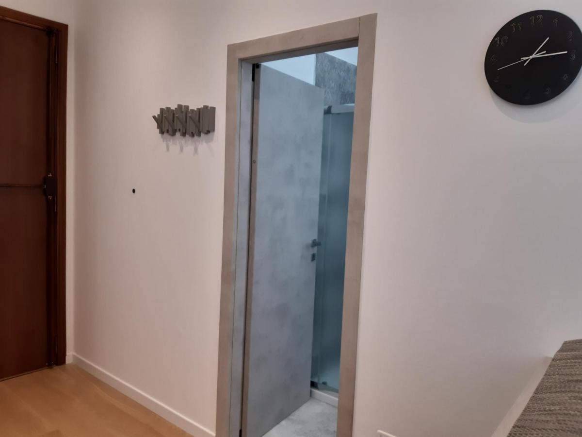 Piazza Mazzini Apartment レッチェ エクステリア 写真