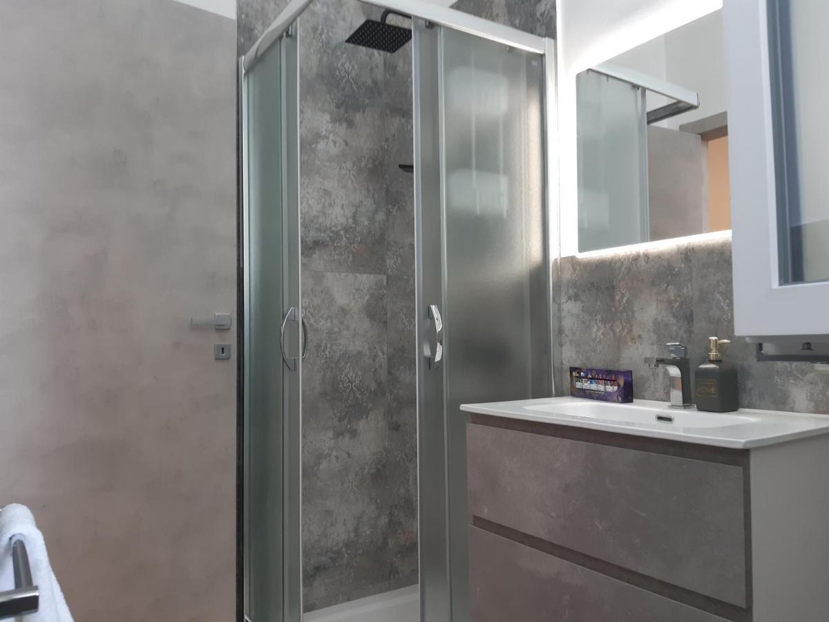 Piazza Mazzini Apartment レッチェ エクステリア 写真